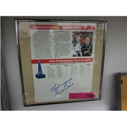 Gordie Howe autograph