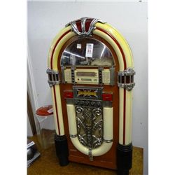 Spirit of St. Louis Juke Box - CD Player & AM/FM