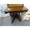 Image 1 : Walnut Carved Wood End Table