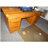 Image 1 : Executive Desk