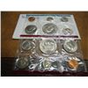 Image 1 : 1977 US MINT SET (UNC) P/D (WITH ENVELOPE)
