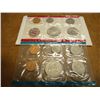 Image 2 : 1971 US MINT SET (UNC) P/D/S (WITH ENVELOPE)