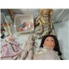 Image 2 : LOT 12 SMALL VINTAGE DOLLS
