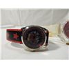Image 2 : VINTAGE DISNEY & ENDURA WATCHES