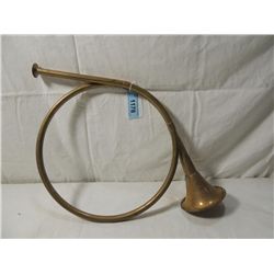 VINTAGE BRASS HUNTING HORN