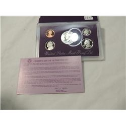1990 UNITED STATES MINT PROOF COIN SET