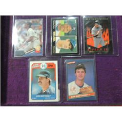 LOT 5 DON MATTINGLY & OTHERS BASEBALL CARD