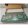 Image 2 : LOT 2 COMPLETE SET 1990 UPPER DECK BASEBALL CARD B