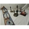 Image 1 : LOT 6 LIGHTHOUSE STATUES & WALL ART