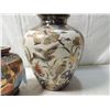 Image 3 : HAND PAINTED JAPAN VASES