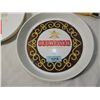 Image 2 : LEINIES HONEY WEISS TAP HANDLE & BUDWEISER TRAYS