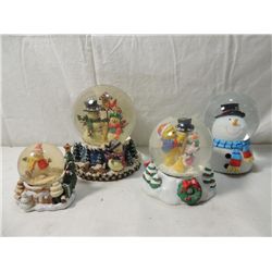 LOT 4 SNOWMAN SNOW GLOBES
