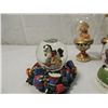 Image 2 : LOT 8  SNOWGLOBE ORNAMENTS