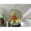 Image 2 : LOT 4 ASSORTED SNOWGLOBES