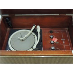 VINTAGE ZENITH STEROPHONIC