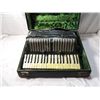 Image 1 : VINTAGE SANTELLI ACCORDION