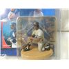 Image 2 : 1998 STARTING LINEUP ALBERT BELLE ACTION FIGURE