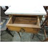Image 2 : ANTIQUE STANDING HUMIDOR