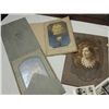 Image 3 : LOT 4 ANTIQUE PHOTOS FRAMED & LOOSE PHOTOS