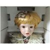 Image 2 : LOT 2 PORCELAIN COLLECIBLE DOLLS