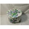 Image 1 : UNIQUE FLORAL HAT BOX