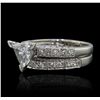 Image 4 : 18KT White Gold 1.80ctw Diamond Ring