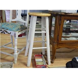 BAR STOOL - MAPLE AND WHITE