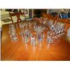 Image 1 : LARGE LOT OF GLASSWARE