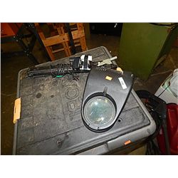 CLAMP ON MAGNIFIER LIGHT