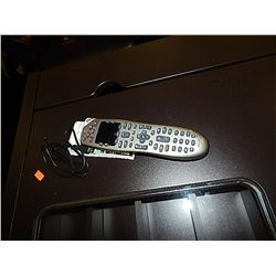 HARMONY 650 REMOTE CONTROL WITH CABLE AND MANUAL