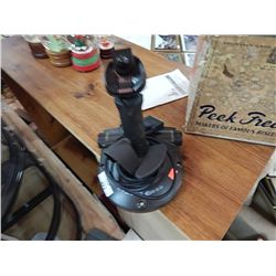 JOYSTICK - SAITEK CYBORG 2000