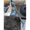 Image 1 : CAR JACK  & HAND SAW