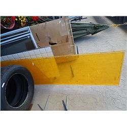 PLEXI-GLASS - YELLOW - 3 PC TOTAL