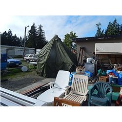 CANVASS TENT - HEXAGON - TRIPLE LINED (GRN, BLUE, WHITE, - HOLE IN TOP FOR STOVE CHIMNEY - 8 PERSON 