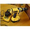 Image 1 : DEWALT - 18 VOLT DRILL - 2 BATTERIES AND CHARGER