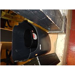 TRASH CAN