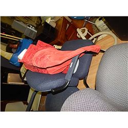 CLIENTS CHAIR - BLUE