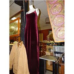 BURGUNDY STRETCH VELVET FORMAL DRESS - SLIT ON BOTTOM IN BACK - MEDIUM?