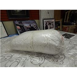 FEATHER COMFORTER - DOUBLE