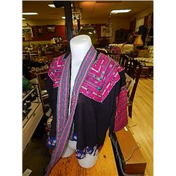 HAND EMBROIDERED SHIRT WITH TIE/BELT