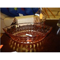 CRANBERRY GLASS BOWL
