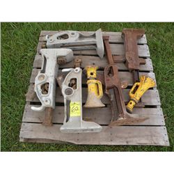 Pallet of jacks