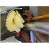 Image 2 : BASKET OF MISC - CAR CLEANING