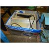 Image 1 : DIAMOND WHEEL BENCH TILE SAW