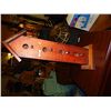 Image 1 : TALL WOOD BIRD FEEDER