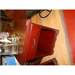 MAHOGANY NITE TABLE - 1 DRAWER