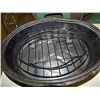 Image 2 : ROASTING PAN WITH FITTED WIRE INSERT
