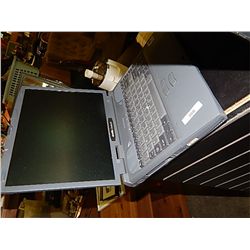 LAPTOP - SATELLITE TOSHIBA - CONDITION UNKOWN