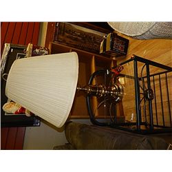 BRASS TABLE LAMP