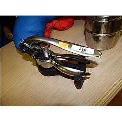 WINE BOTTLE OPENER